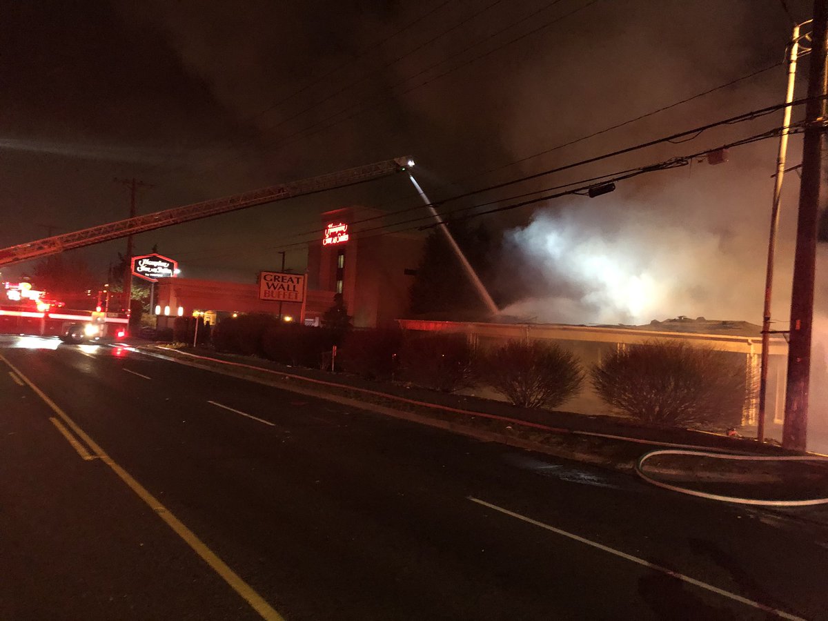 Large fire has ripped through the Great Wall Buffet in Fire is