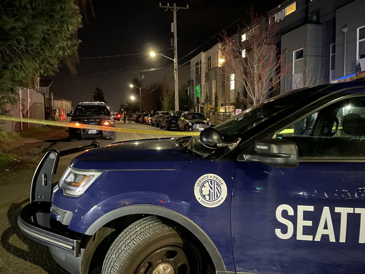 Homicide investigation in N. Seattle at an apt complex just off Aurora Ave (143rd St & Midvale Ave). SPD says a man was shooting a gun out a window. The man barricaded himself inside, was taken into custody, &amp; officers found a dead person inside his residence. @KIRO7Seattle