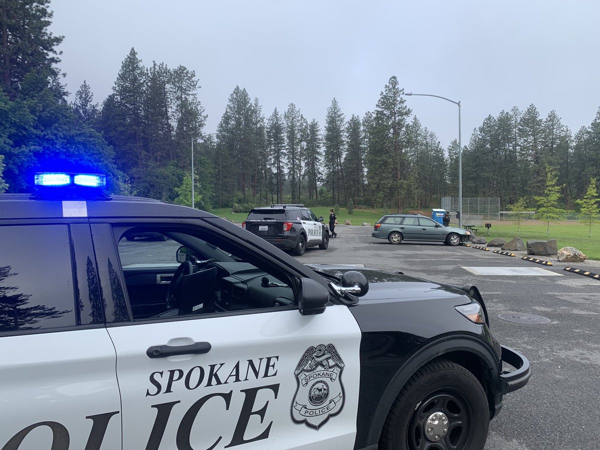 lower south hill. Reports of a shooting in the park took place. Currently police are conducting an investigation trying to find a shell casings to confirm if there was a shooting