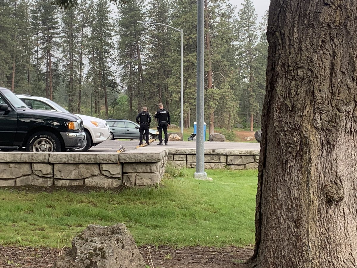 lower south hill. Reports of a shooting in the park took place. Currently police are conducting an investigation trying to find a shell casings to confirm if there was a shooting