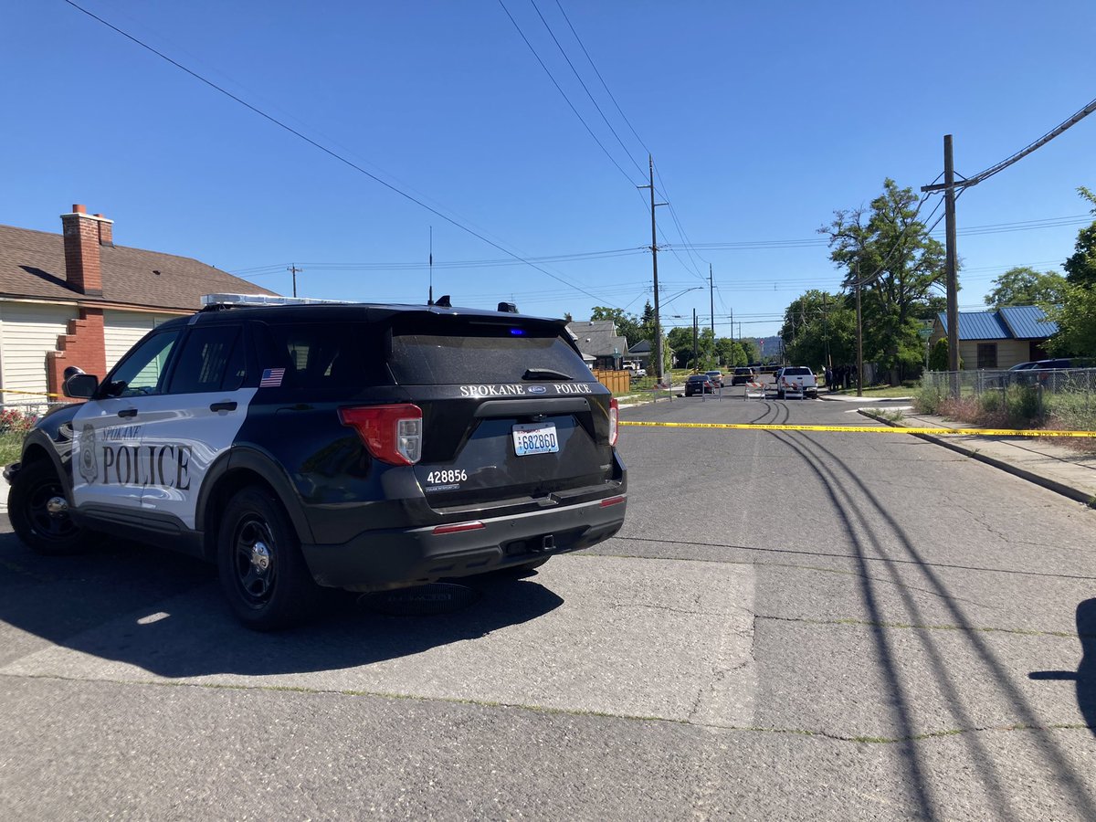 Oofficer who was shot is still in the hospital after being shot in the head and leg.   The Spokane County Sheriff's Office is leading the investigation.