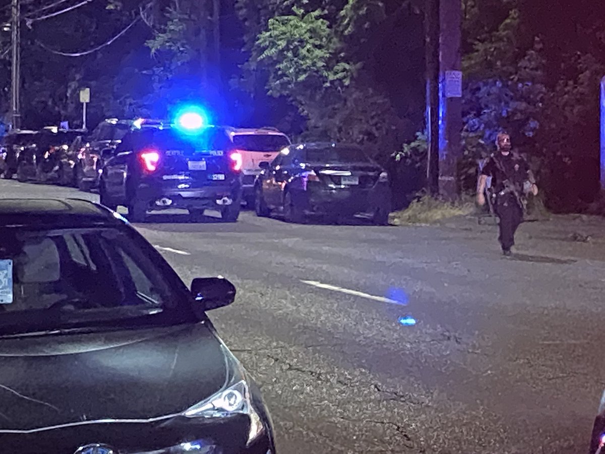 Last night a shooting had a large police presence. The shooter was taken into custody. It happened on 12th Ave. E. in Capitol Hill