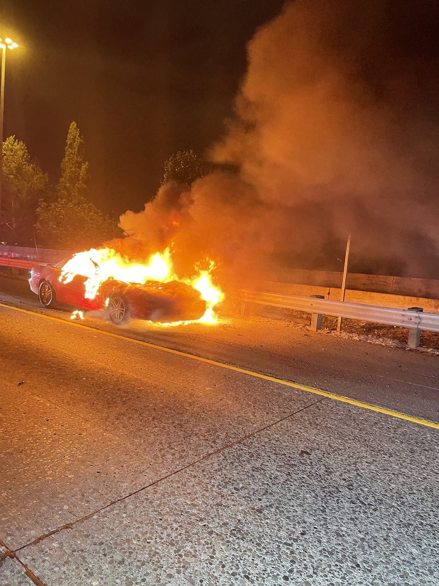 Tukwila Fire & @wsdot/wsp on scene of a fully involved vehicle fire, SB I5 just South of SR 518. 2 left lanes are blocked, slow down and use caution in the area