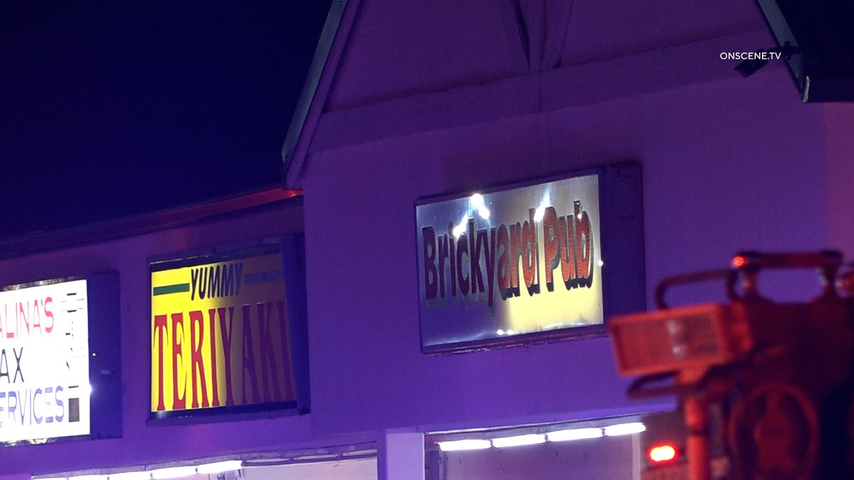 FedWayPD on the scene of a double shooting outside Brickyard Pub, 28800 Military Rd. S. - Officials on the scene state 1 victim pronounced deceased on scene and the second rushed to @harborviewmc with serious to critical injuries