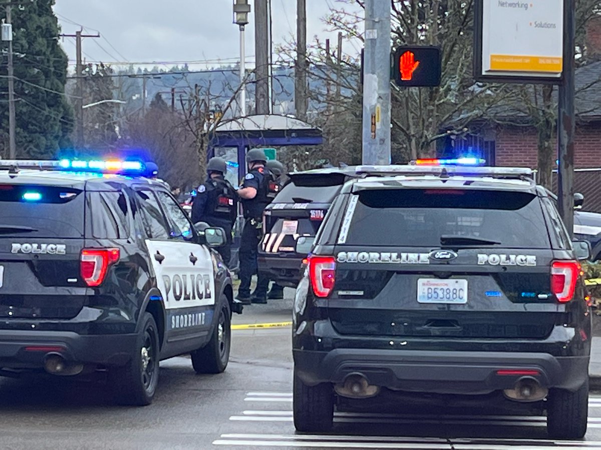 KingcosoPIO detective was injured in a shooting this morning in Ballard. Still a very active scene with additional SWAT units en route