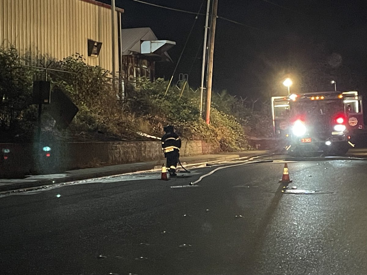 At 0115, PSF, @SouthKingFire, and FD2 were dispatched to a brush fire with exposure in the 20400 block of International BL in SeaTac. No extension to the building or injuries