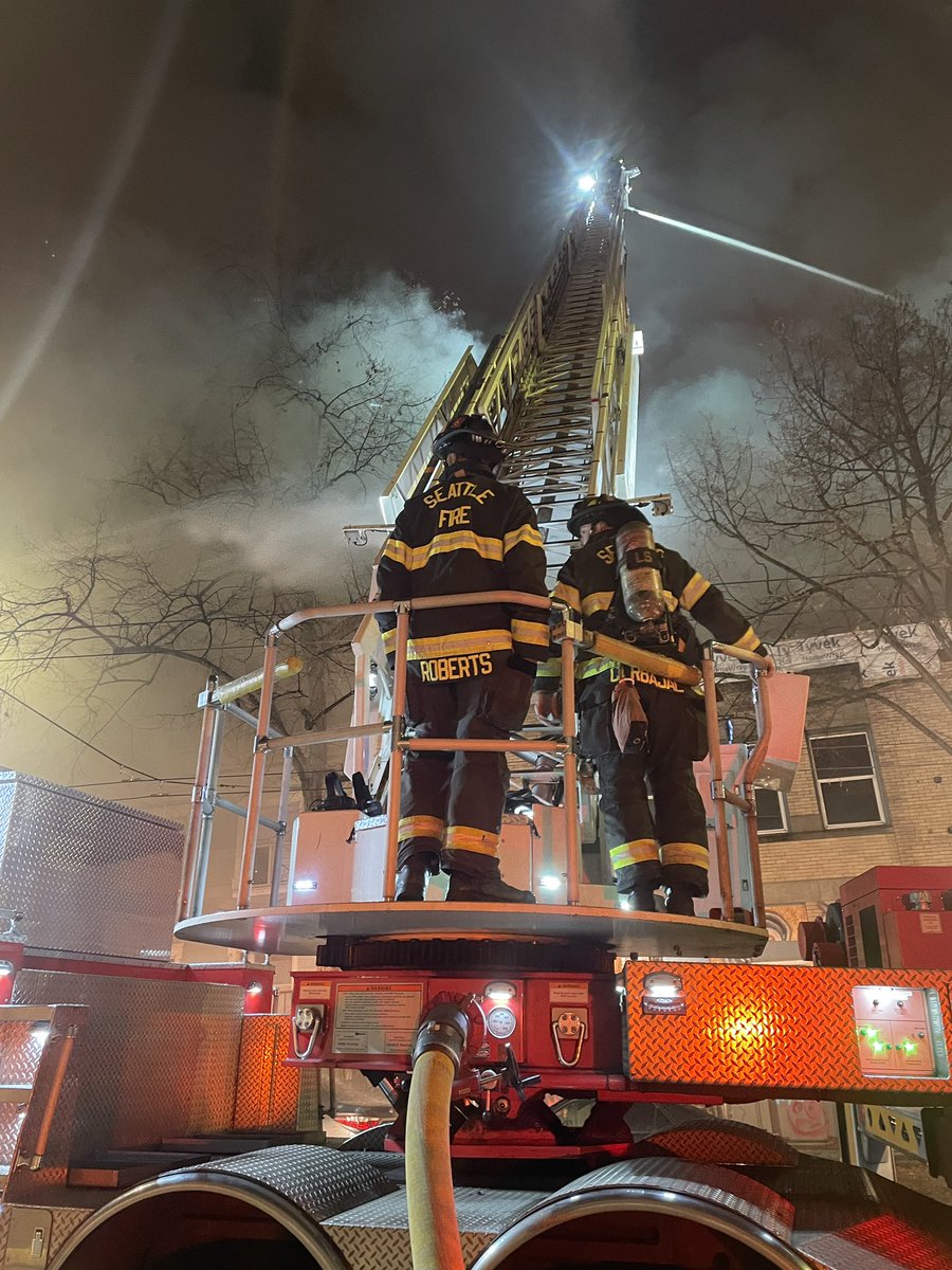 900 block of 9th Ave.: units will remain on scene throughout the day to fully extinguish the fire. Expect traffic delays in area. Fire investigation will begin once fire is extinguished