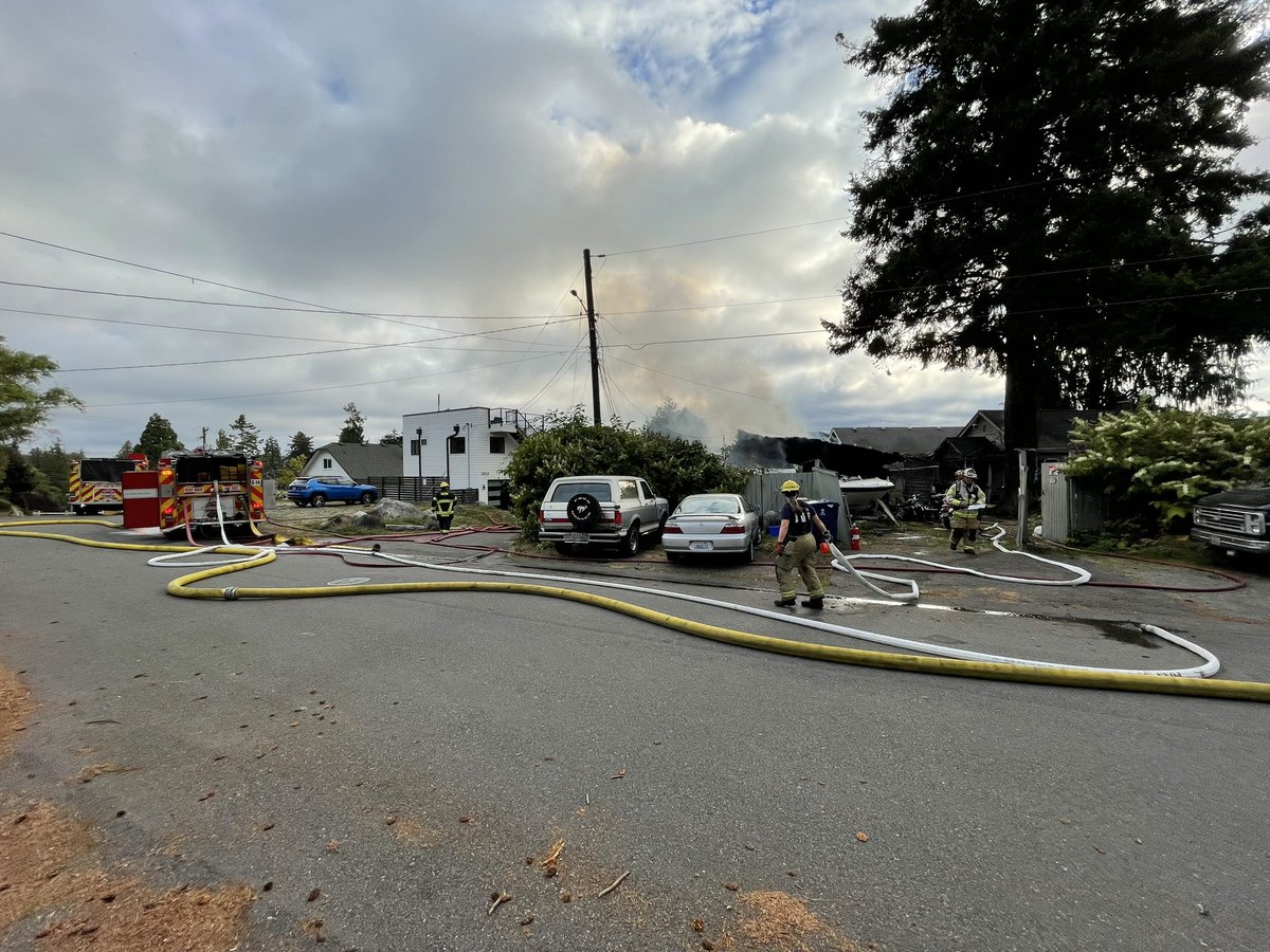 5900 blk N Park Way,  - TFD responded to a detached garage fire. When crews arrived on scene, the garage was engulfed in flames. The garage ultimately collapsed, but no one was inside. One person was transported with unknown injuries. TFD remains on scene, monitoring