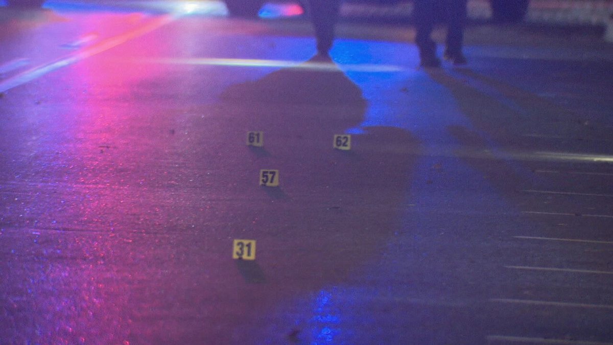 Two people were shot in Tacoma this morning. Shell casings were all over Pacific Ave downtown. A third person was struck by a vehicle. @TacomaPD says they have a suspect in custody