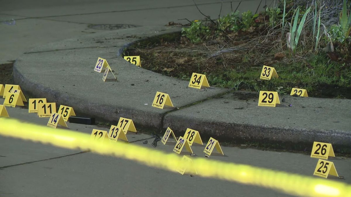 Two teenagers were shot this morning while they were walking in the South Park neighborhood of Seattle. Both have been taken to @harborviewmc.  Dozens of shell casings are visible in the street