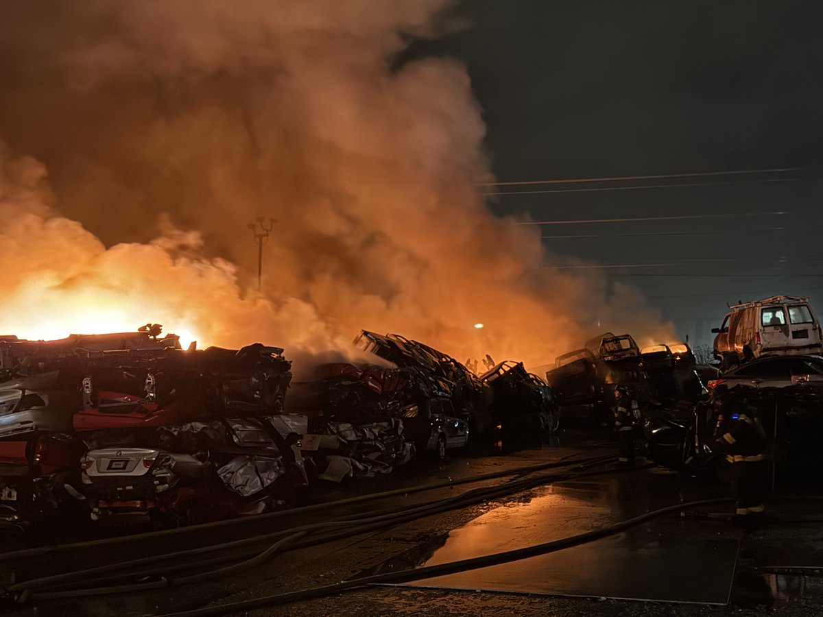 Puget Sound Fire, VRFA, and South King Fire & Rescue is on location of a commercial fire in the 26200 block of 78th Ave South. This is a wrecking yard with multiple rows of cars on fire