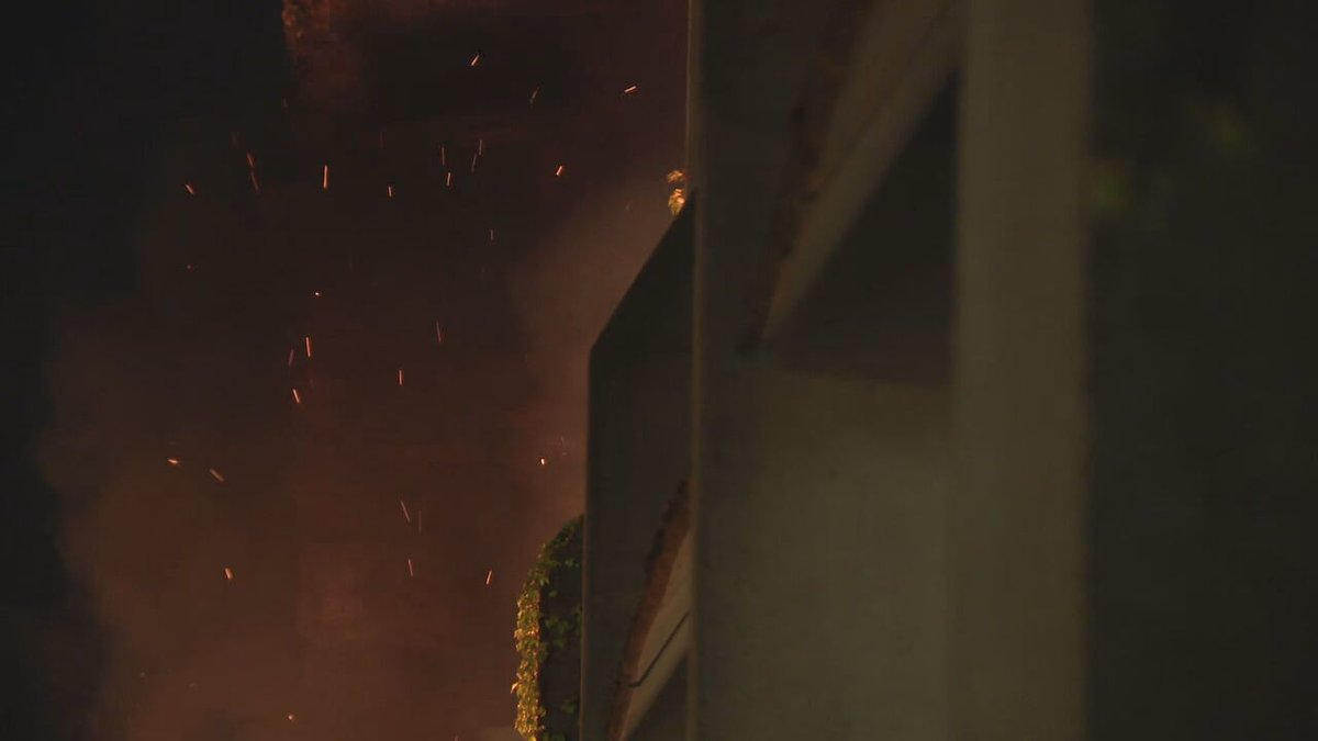 The fire is burning on Jefferson Road between the IEB (occupied) and the UW Engineering Library. No sign of the fire department or police response here