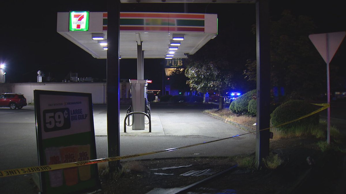 Involved shooting in a convenience store parking lot in the Thrasher's Corner area early this morning. s throughout the morning on @komonews.   Big police response in Bothell this morning after an early morning officer-involved shooting in a convenience store parking lot.
