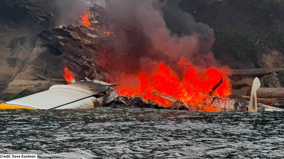 Kenmore Air plane carrying 11 people crashes north of Seattle. Multiple people being rescued